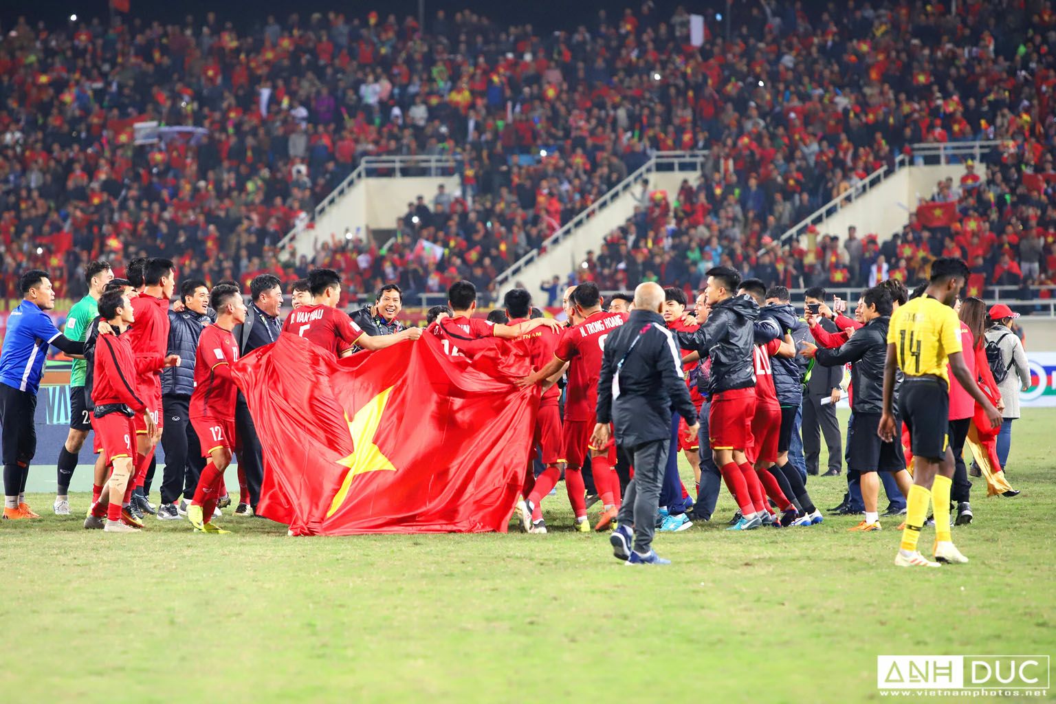 Truong Anh Duc Press Photographer - Vietnam Photos